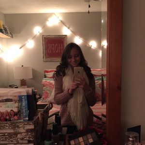 Meet your Posher, Shelby